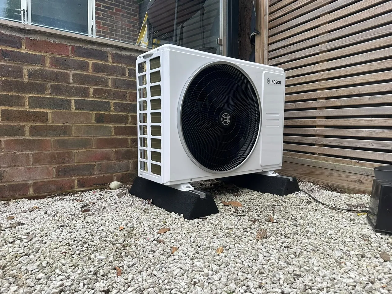Bosch air conditioning outdoor condenser installed on anti-vibration feet